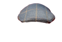 Load image into Gallery viewer, Extra Large Luxurious Grey and Camel Check Flat Cap
